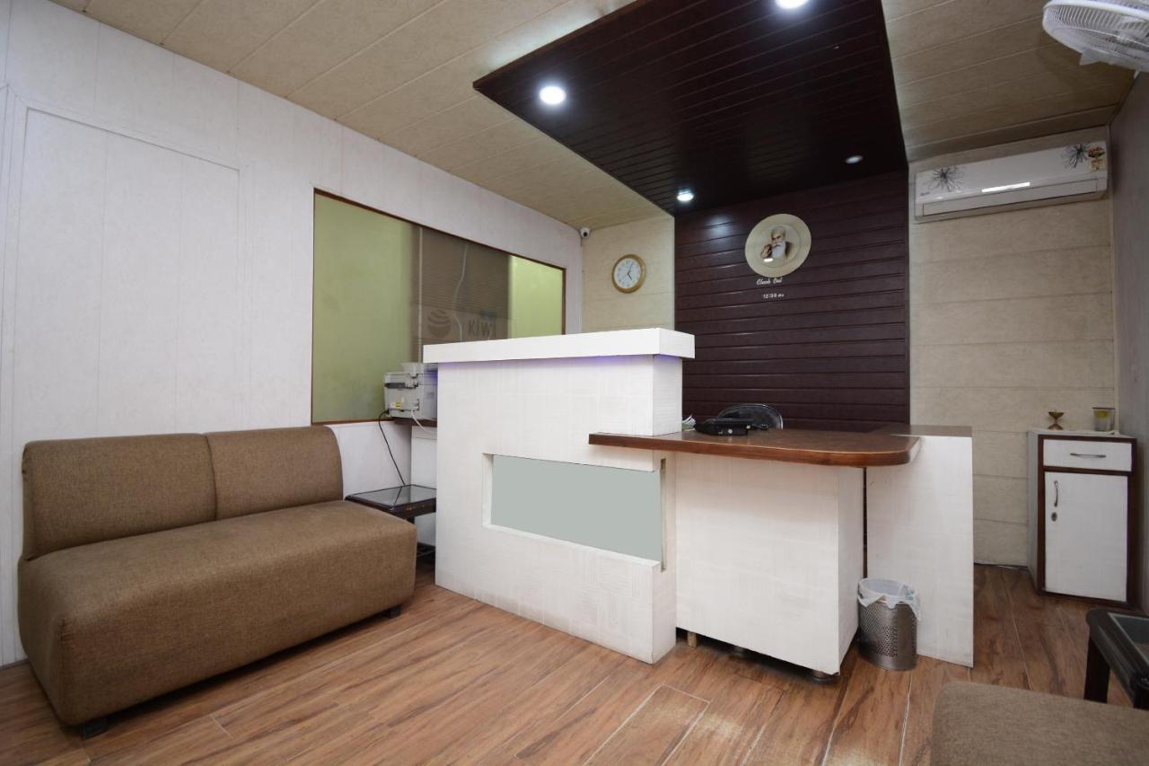 Oyo 5478 Skippers Inn Ludhijána Kültér fotó